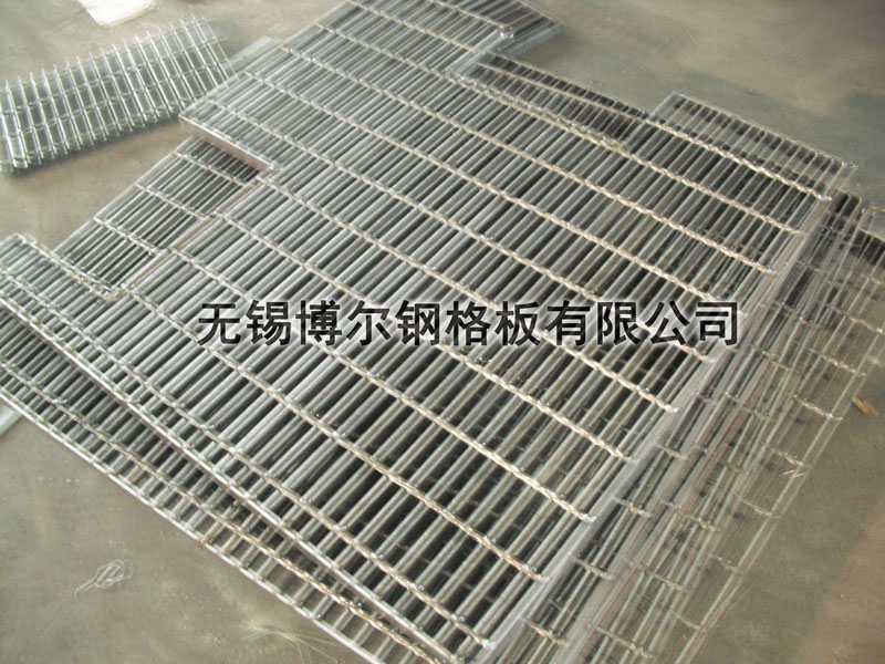 开孔异形不锈钢格栅板